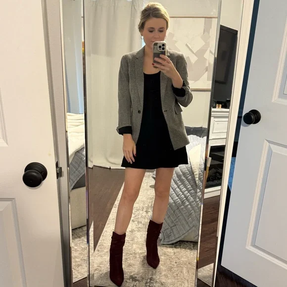 Elegant Black Flowy Comfortable Women's Workwear Skirt - Picture 5 of 6